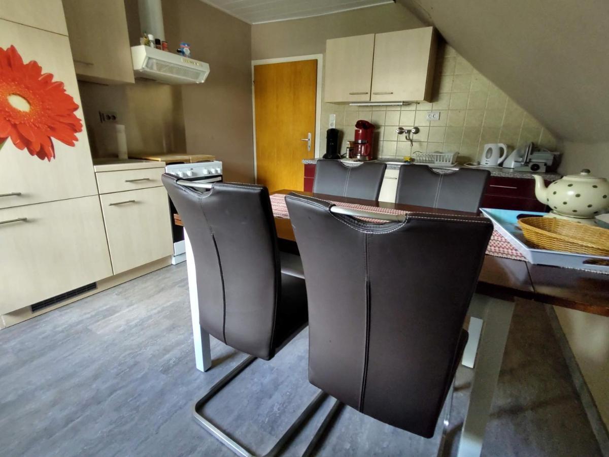 Die Ferienwohnung Lindenhof 摩泽尔河畔的泽尔 外观 照片